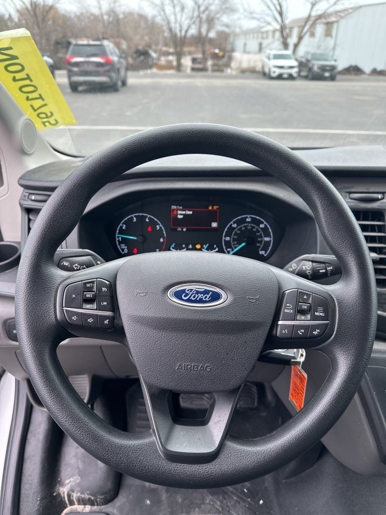 2022 Ford Transit-350 Base